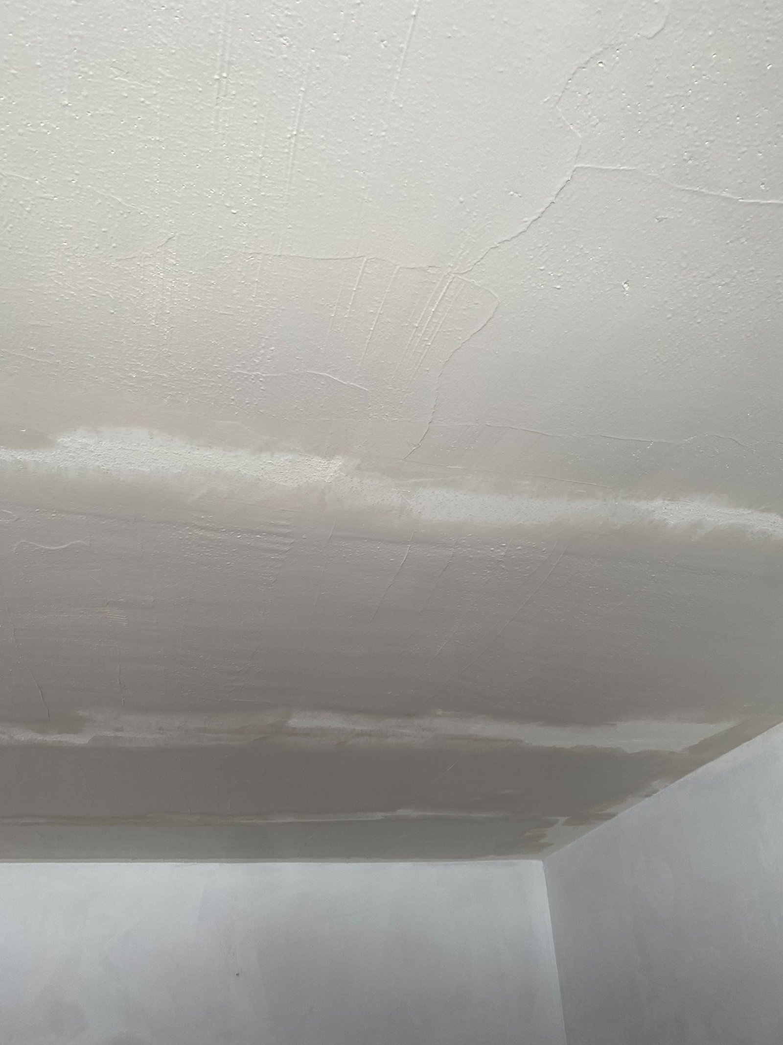 ceiling smooth plaster repair